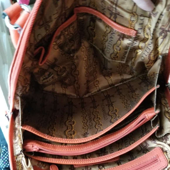 Authentic Tigenallo Purse - Picture 3 of 3